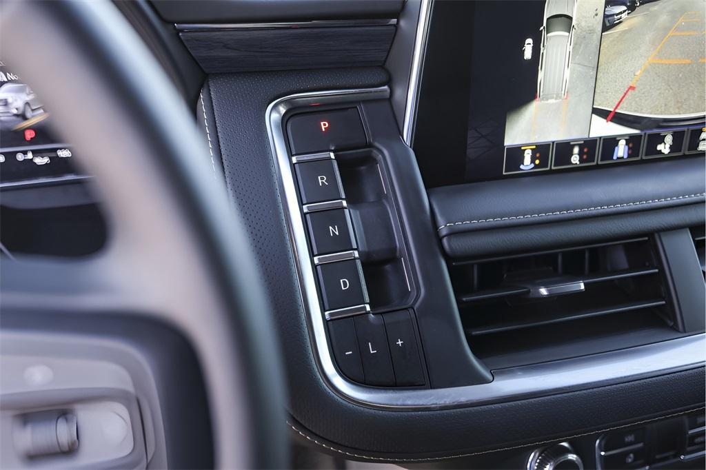 used 2023 GMC Yukon car