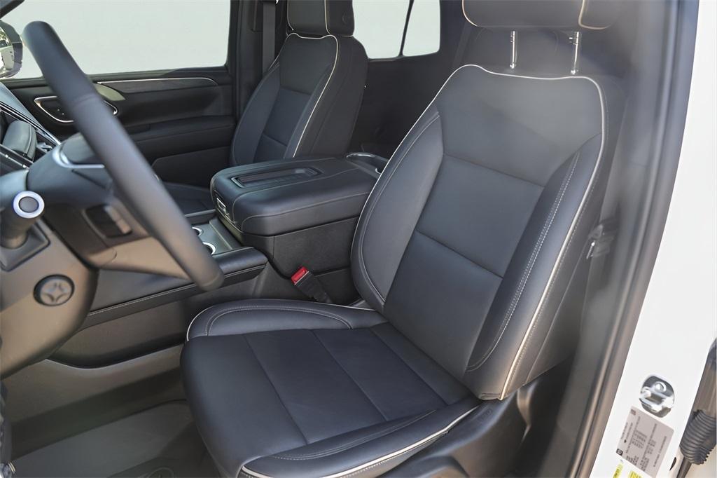 used 2023 GMC Yukon car