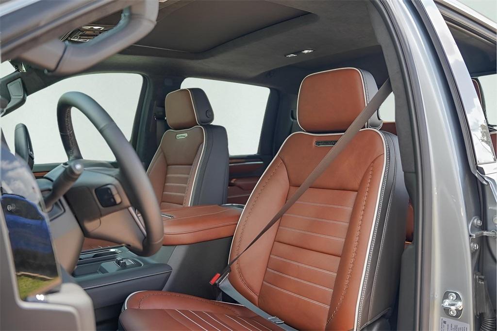 new 2025 GMC Sierra 2500 car, priced at $92,779