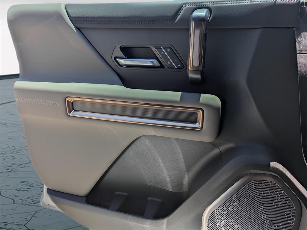 new 2025 GMC HUMMER EV Pickup car, priced at $120,584