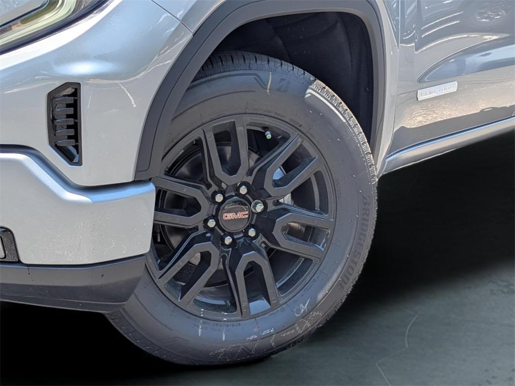 new 2025 GMC Sierra 1500 car, priced at $43,815