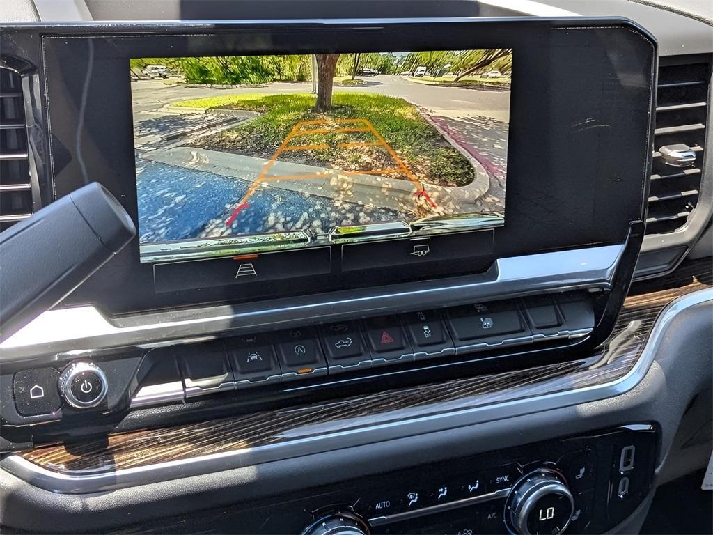 new 2025 GMC Sierra 1500 car, priced at $43,815