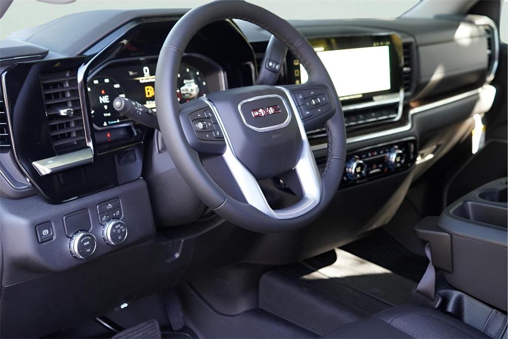 new 2026 GMC Sierra 1500 car, priced at $43,400