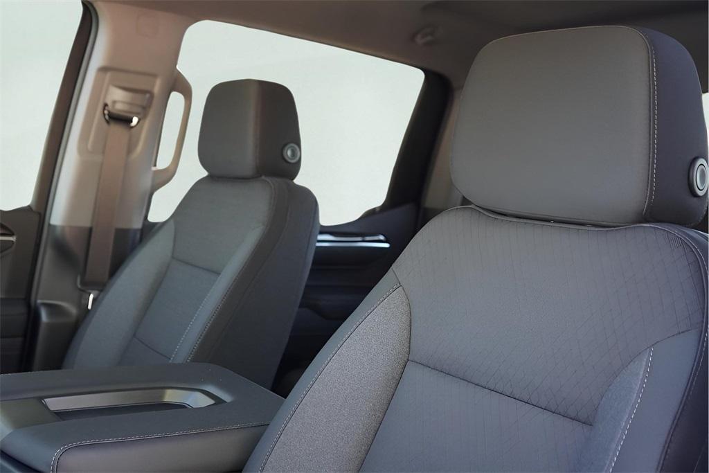 new 2026 GMC Sierra 1500 car, priced at $43,400