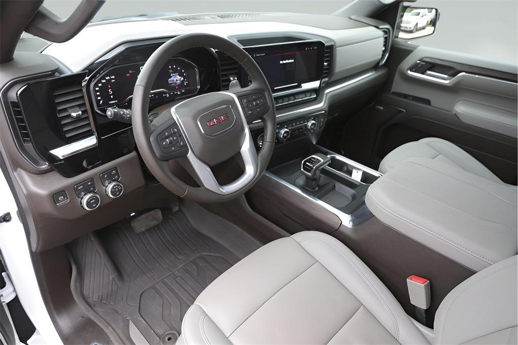 used 2024 GMC Sierra 1500 car, priced at $52,498