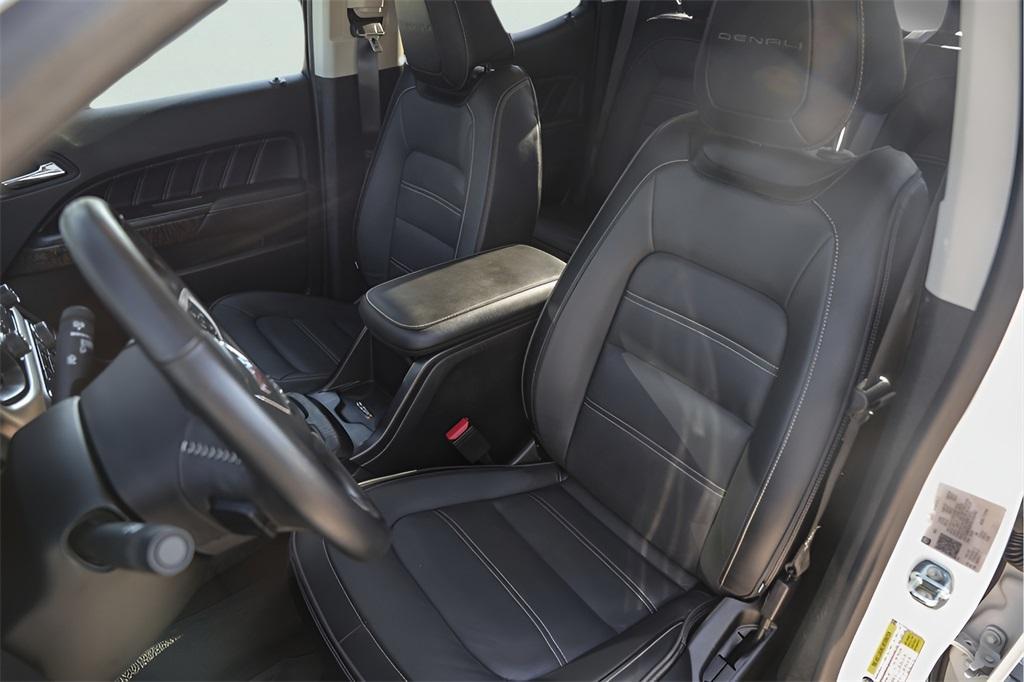 used 2022 GMC Canyon car, priced at $32,900
