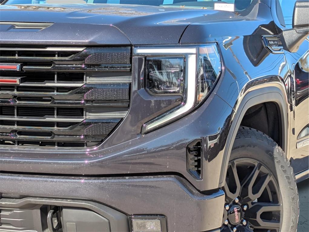 new 2025 GMC Sierra 1500 car, priced at $57,535