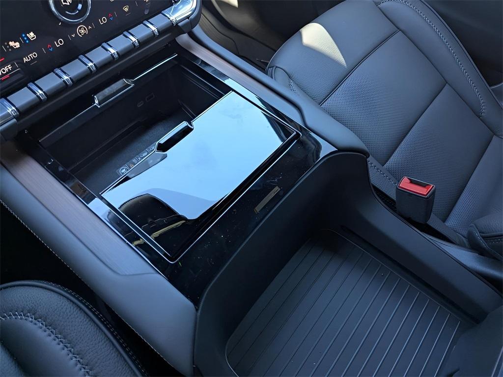 new 2025 GMC Yukon car, priced at $94,570