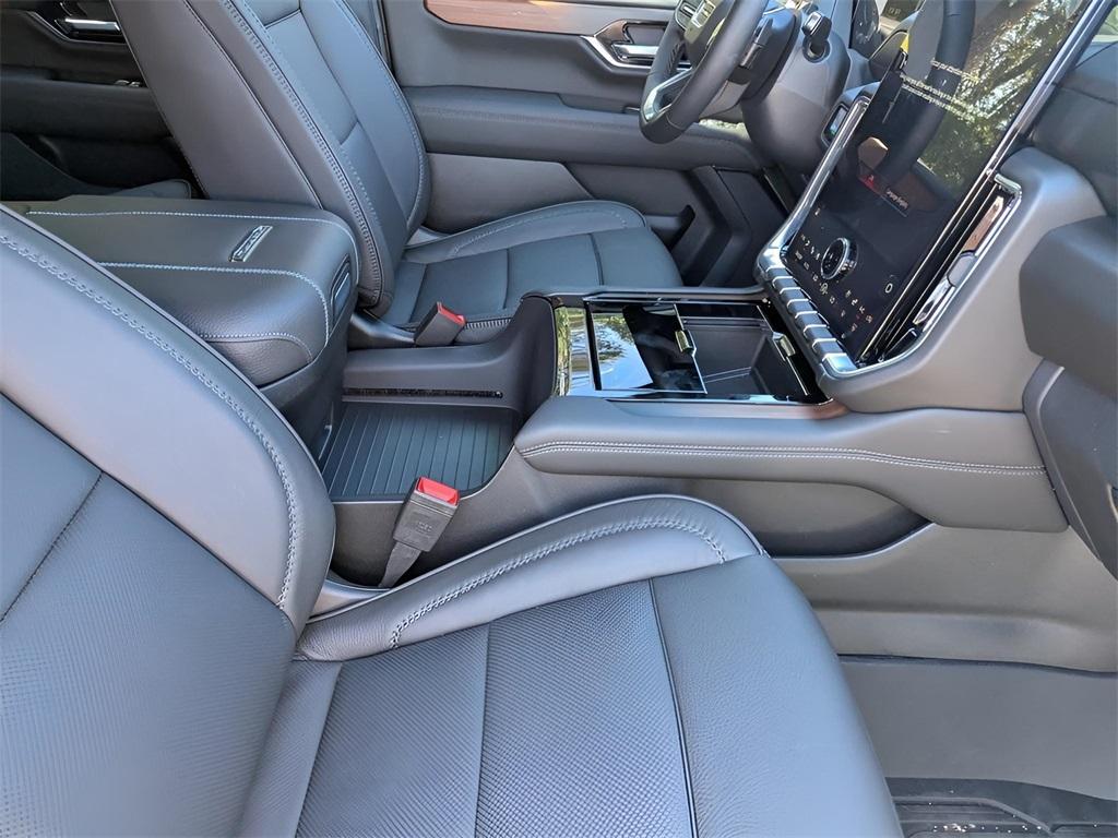 new 2025 GMC Yukon car, priced at $94,570