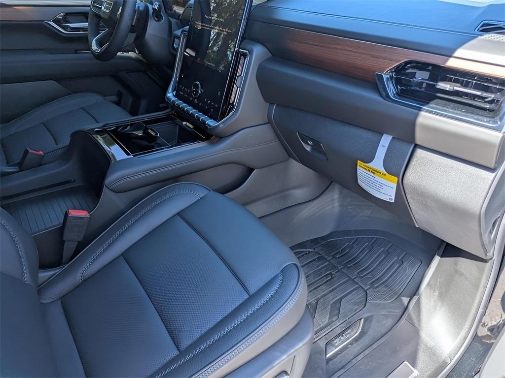 new 2025 GMC Yukon car, priced at $94,570