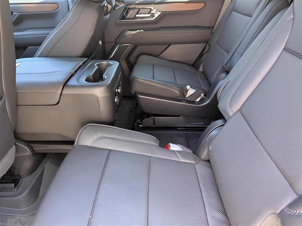 new 2025 GMC Yukon car, priced at $94,570