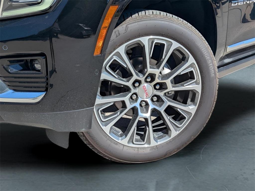 new 2025 GMC Yukon car, priced at $94,570