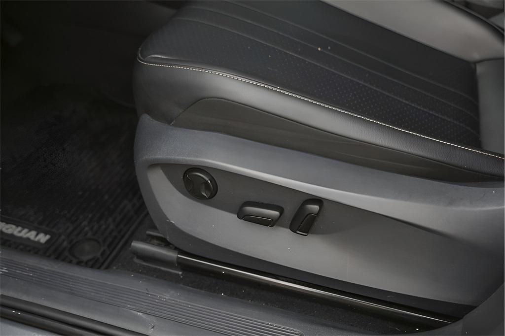 used 2022 Volkswagen Tiguan car, priced at $20,900