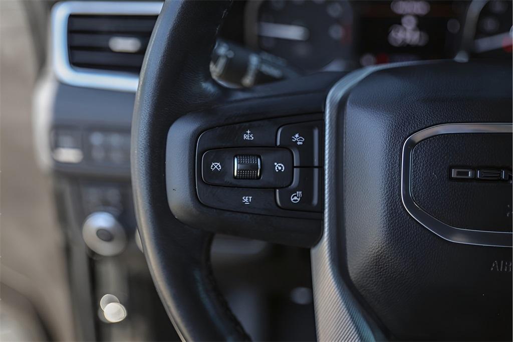 used 2021 GMC Yukon car, priced at $55,900