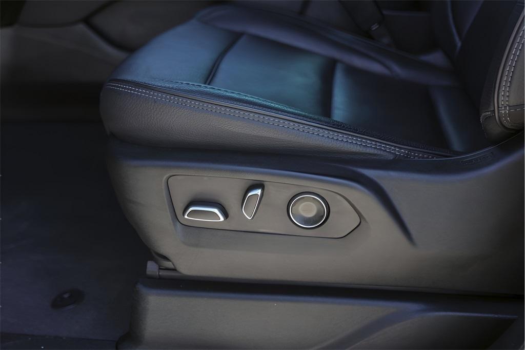 used 2021 GMC Yukon car, priced at $55,900