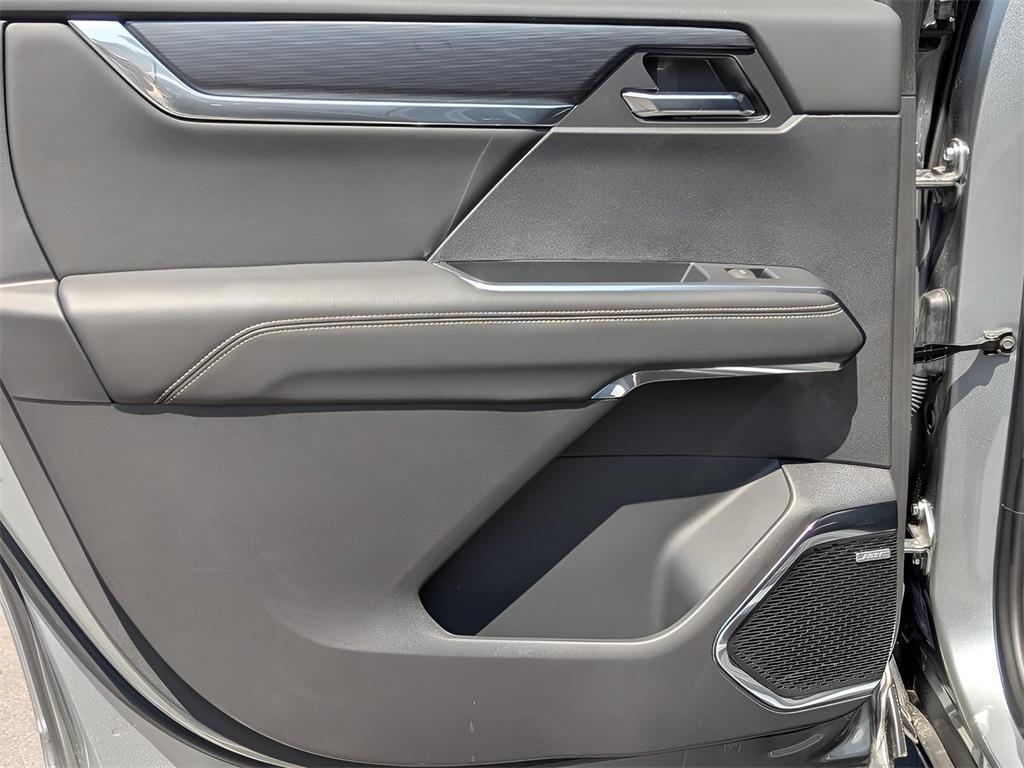 new 2025 GMC Acadia car, priced at $47,400