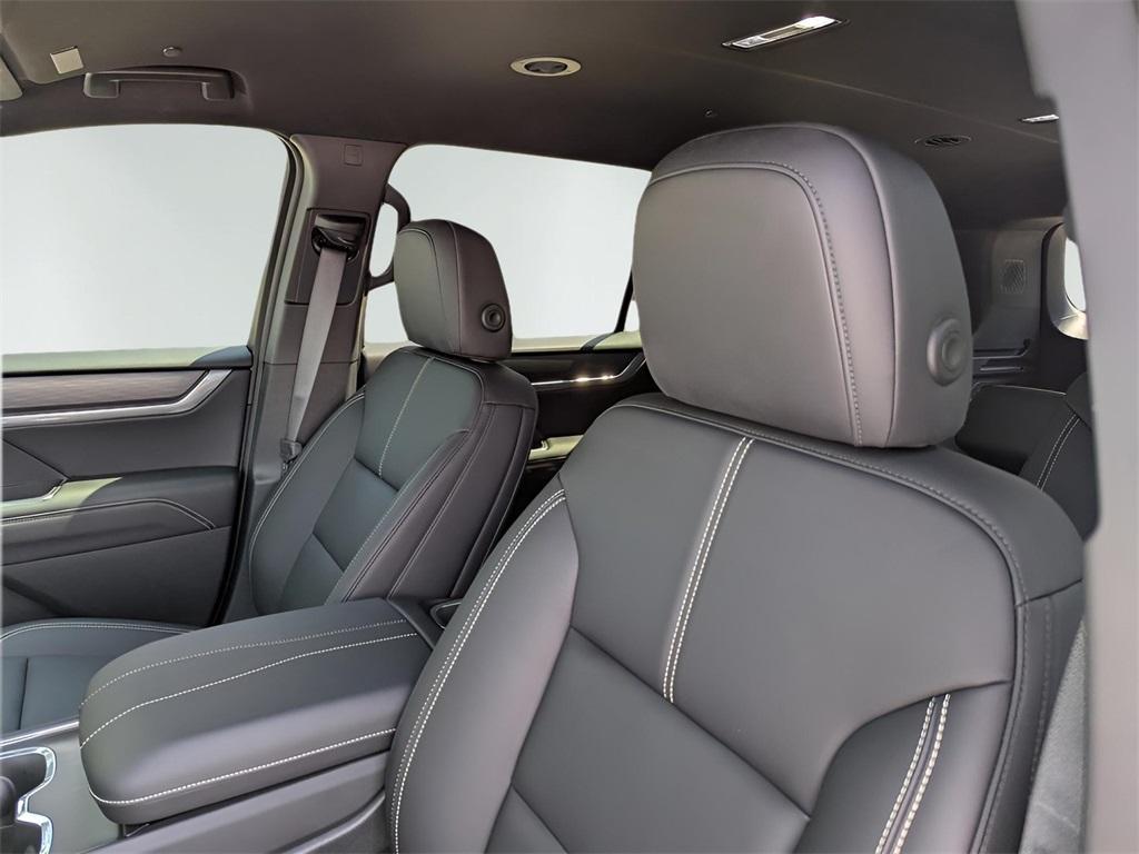 new 2025 GMC Acadia car, priced at $47,400