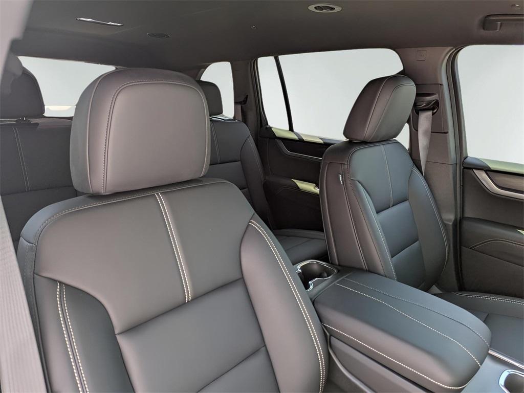 new 2025 GMC Acadia car, priced at $47,400