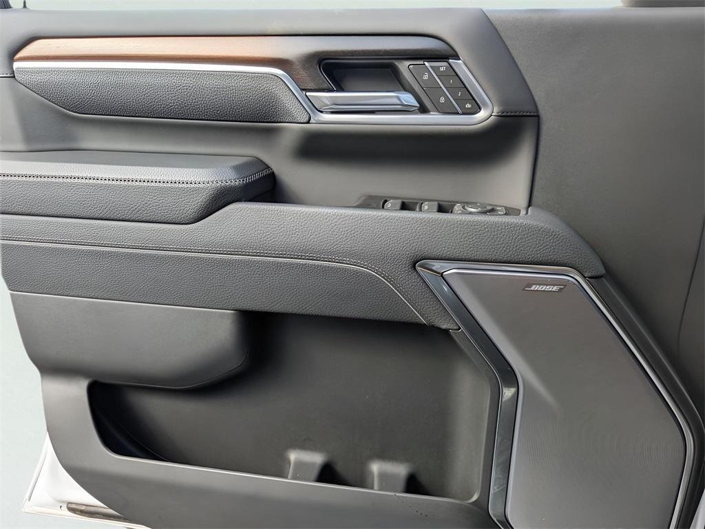 new 2025 GMC Sierra 2500 car, priced at $84,100