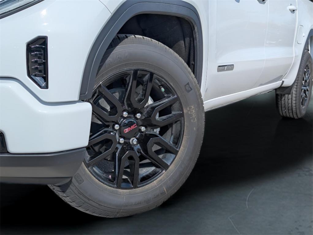 new 2025 GMC Sierra 1500 car, priced at $47,495