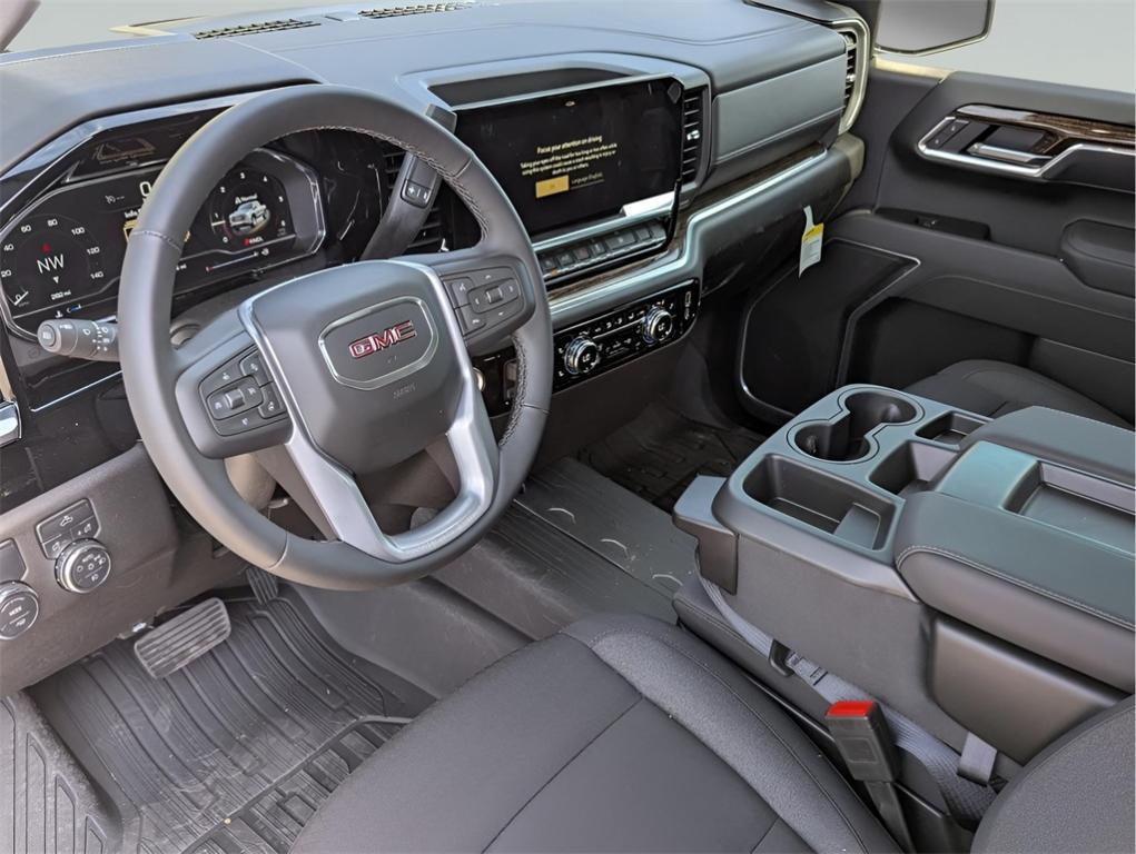 new 2025 GMC Sierra 1500 car, priced at $47,495