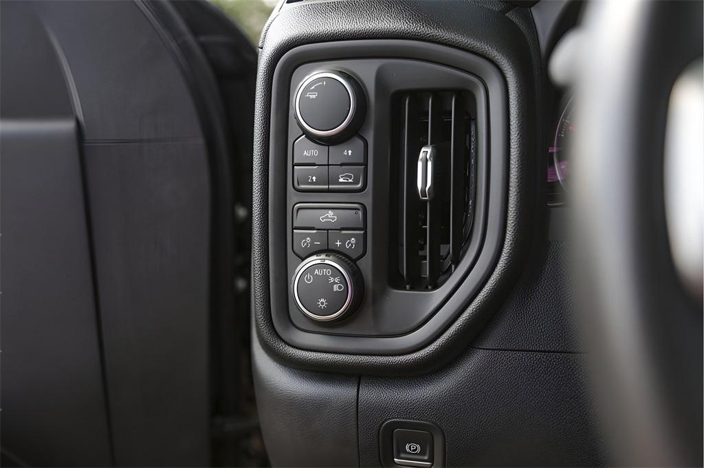 used 2022 Chevrolet Silverado 1500 Limited car, priced at $33,900