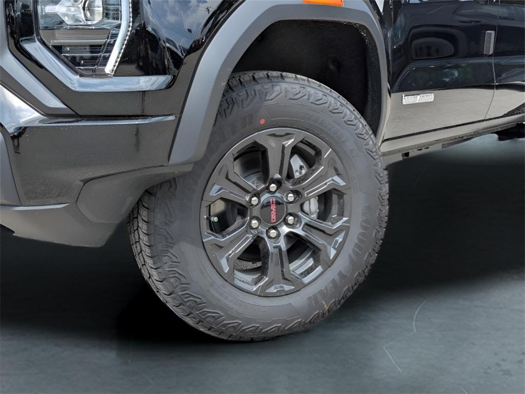 new 2025 GMC Canyon car, priced at $40,970