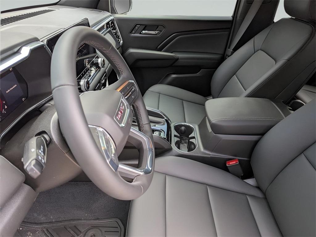 new 2025 GMC Canyon car, priced at $43,470