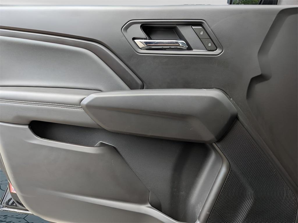 new 2025 GMC Canyon car, priced at $40,970