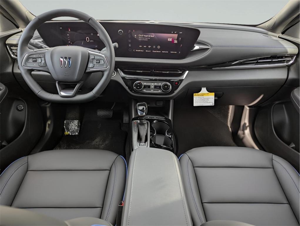 new 2025 Buick Envista car, priced at $28,455