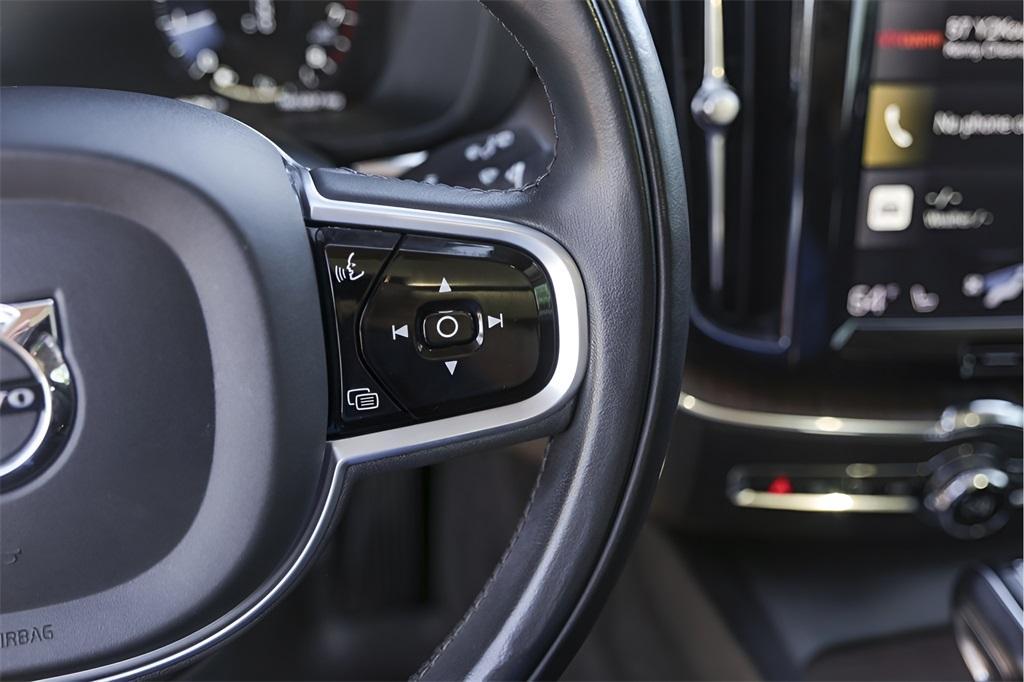 used 2020 Volvo XC60 car, priced at $22,800