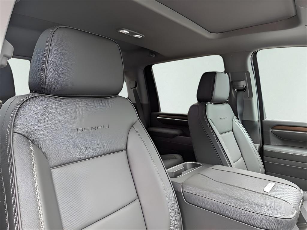 new 2025 GMC Sierra 2500 car, priced at $109,995