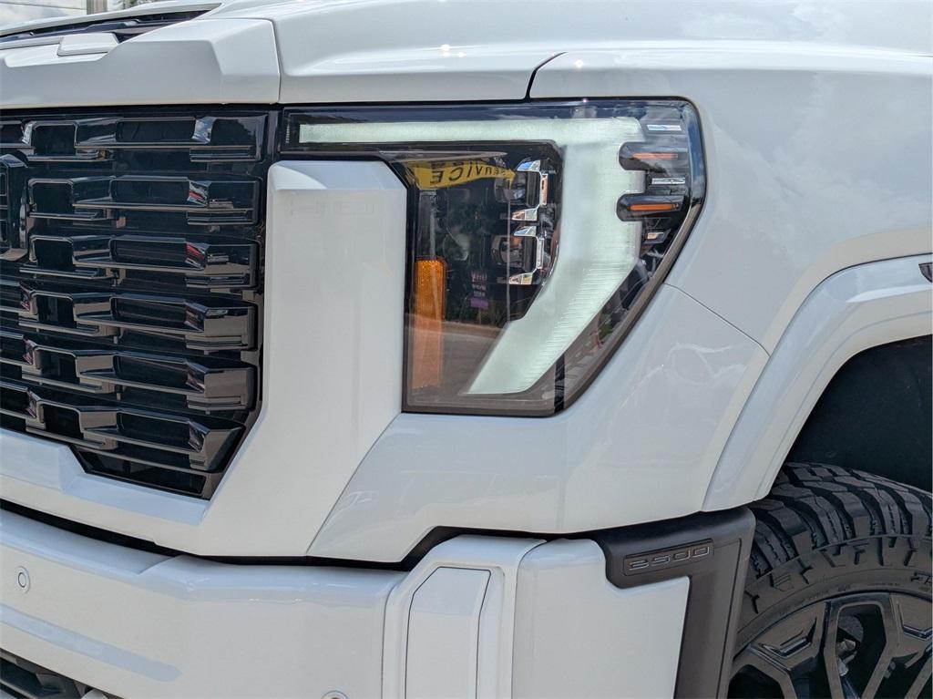 new 2025 GMC Sierra 2500 car, priced at $109,995