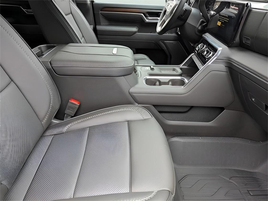 new 2025 GMC Sierra 2500 car, priced at $109,995