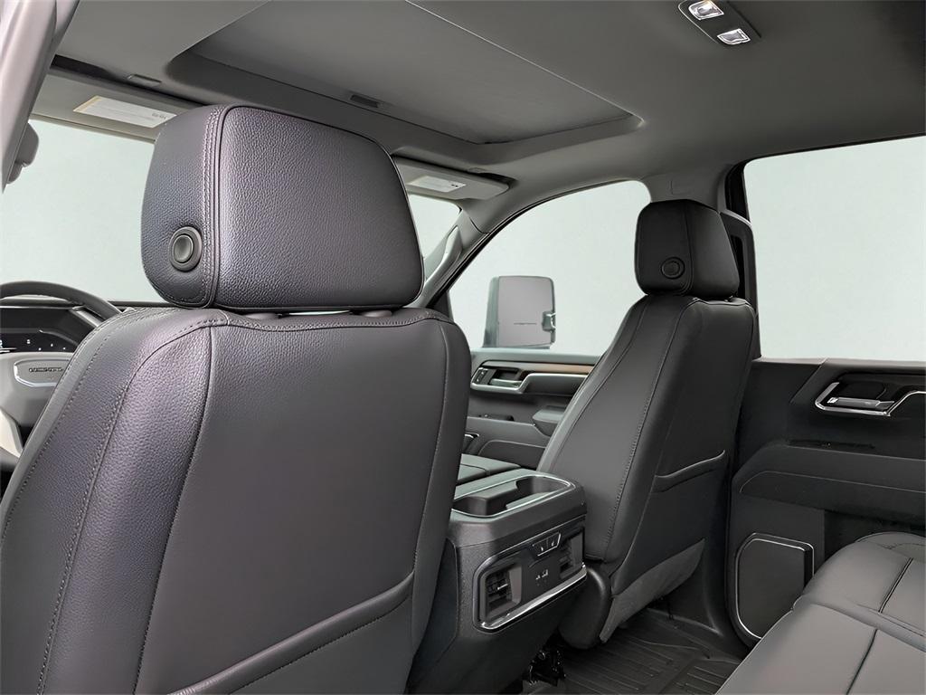 new 2025 GMC Sierra 2500 car, priced at $109,995