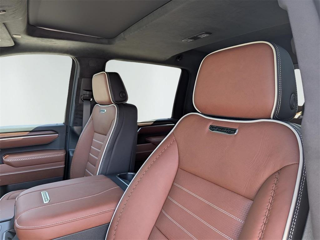 new 2025 GMC Sierra 2500 car, priced at $98,754