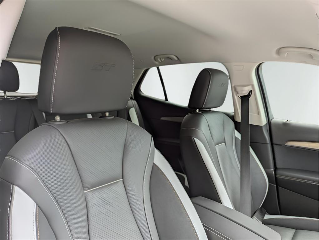 new 2024 Buick Envision car, priced at $35,965