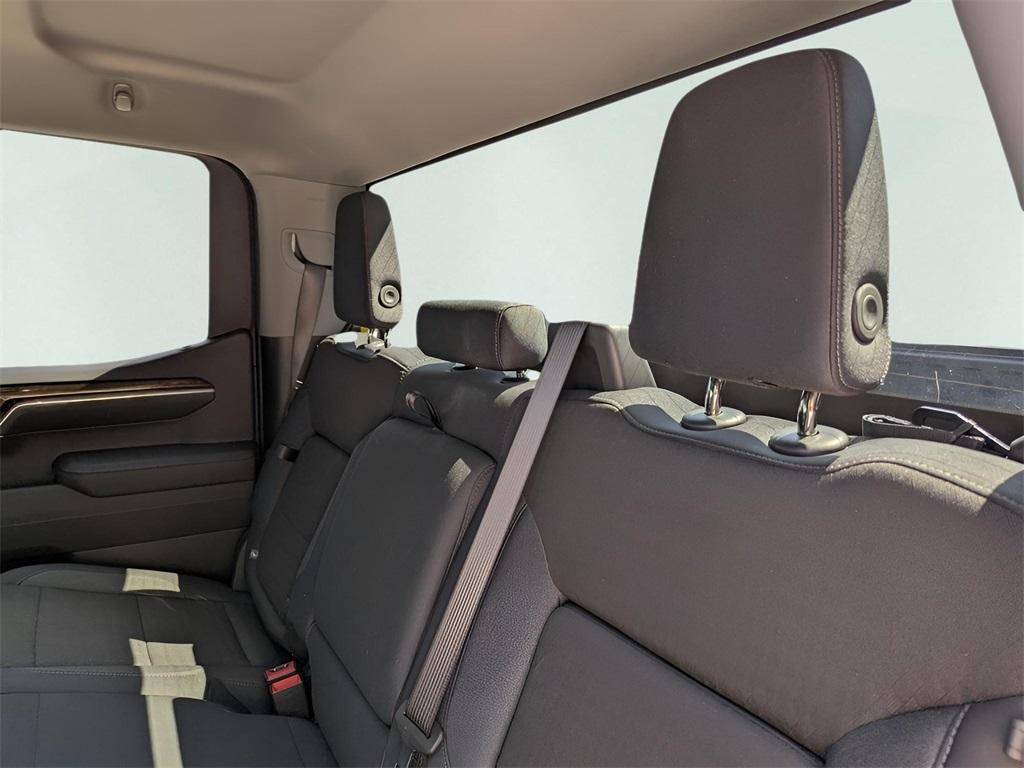 new 2025 GMC Sierra 1500 car, priced at $42,315