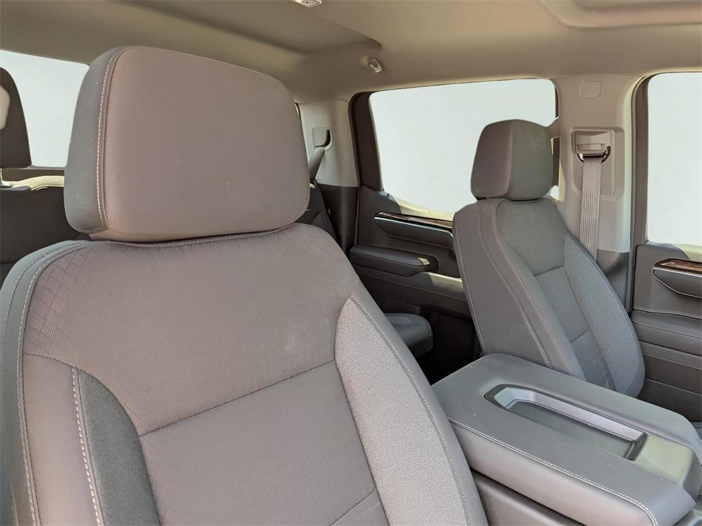 new 2025 GMC Sierra 1500 car, priced at $42,315