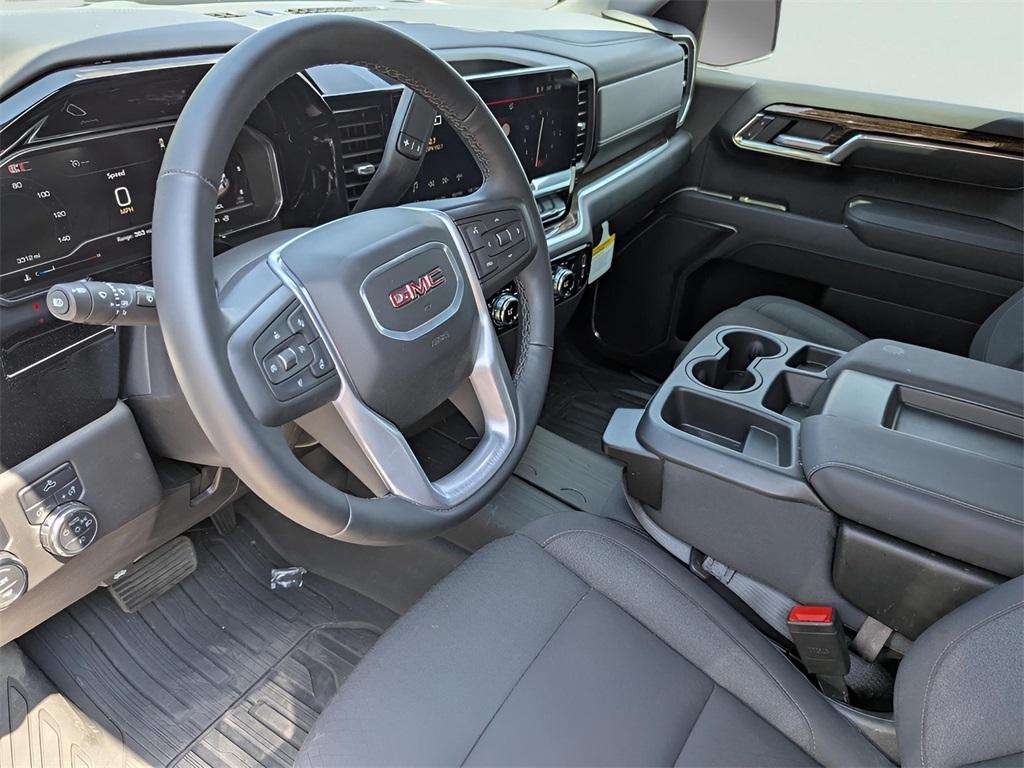 new 2025 GMC Sierra 1500 car, priced at $42,315