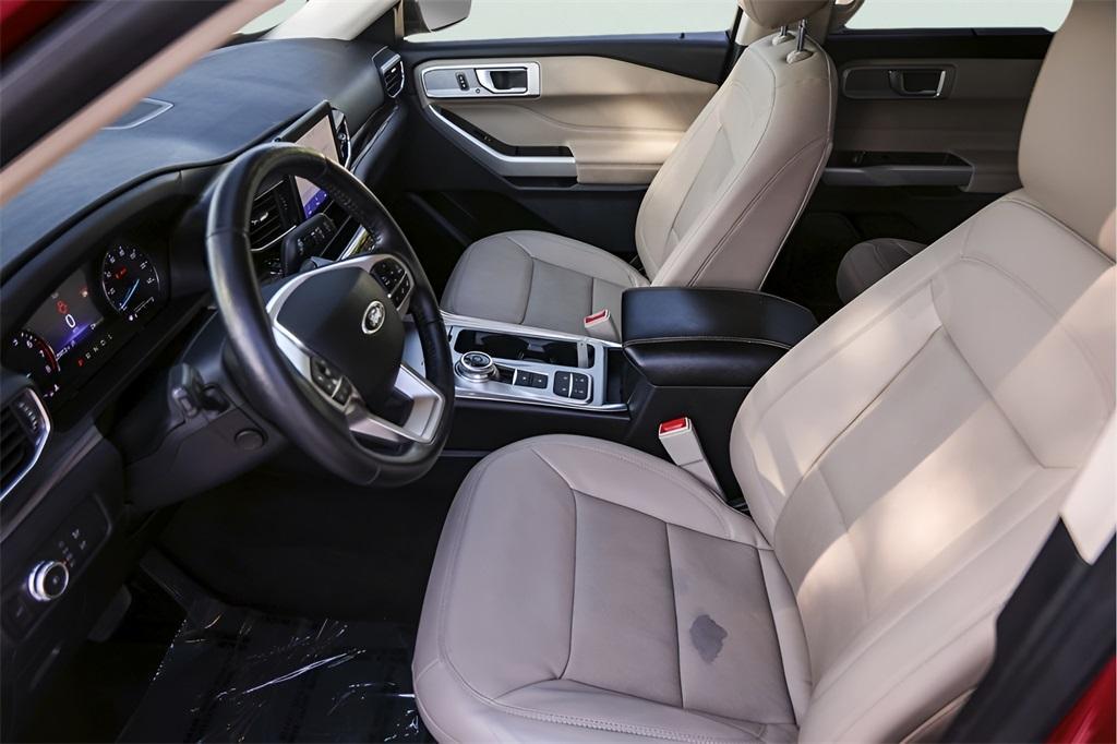 used 2021 Ford Explorer car, priced at $27,900