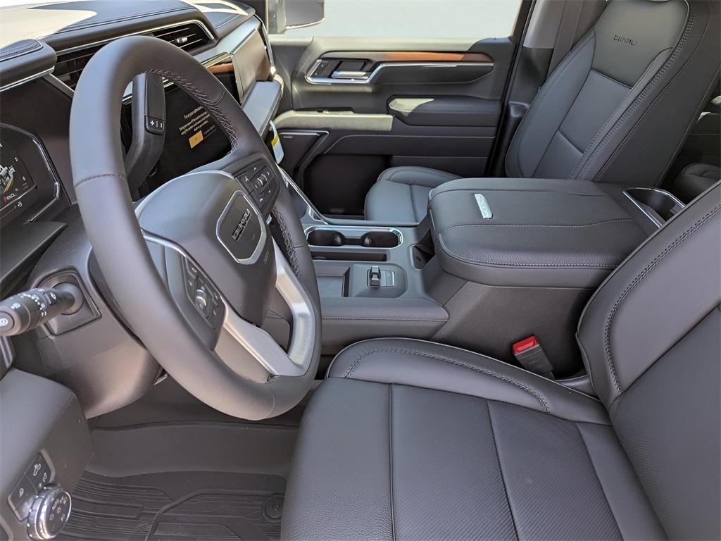new 2025 GMC Sierra 2500 car, priced at $81,600