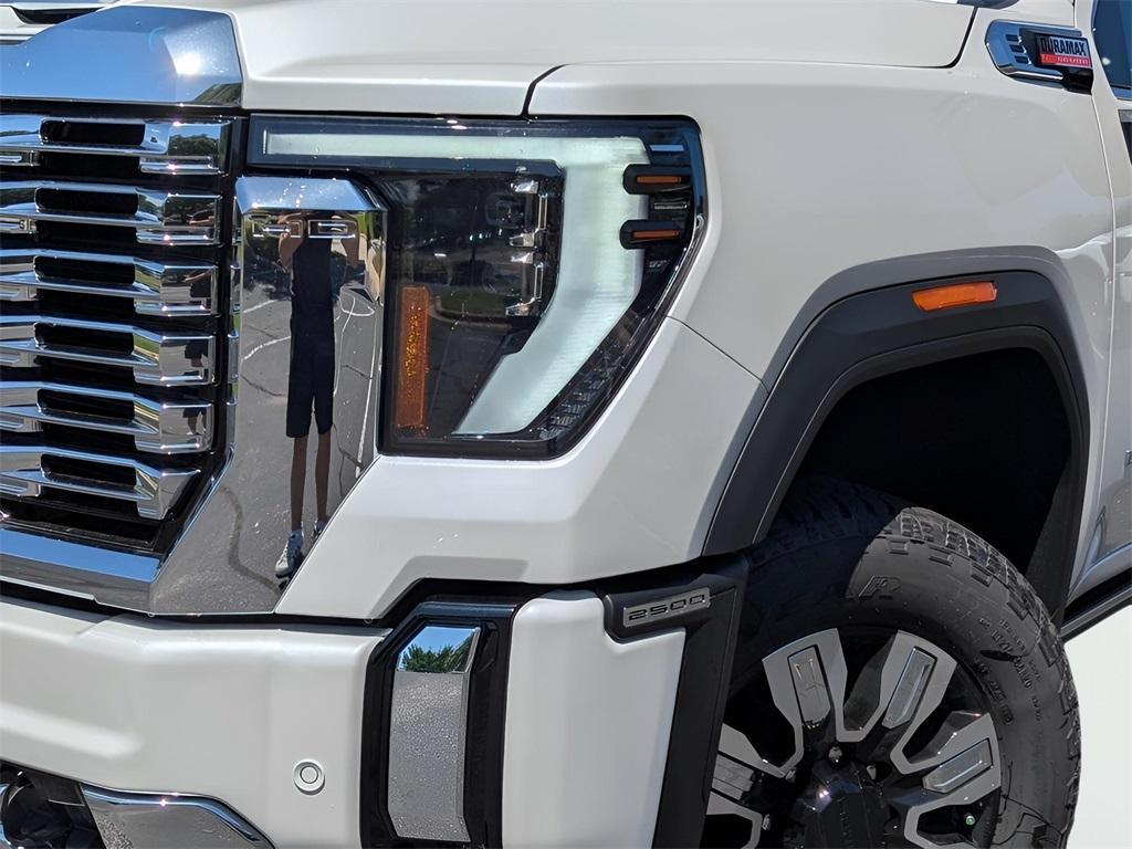 new 2025 GMC Sierra 2500 car, priced at $84,600