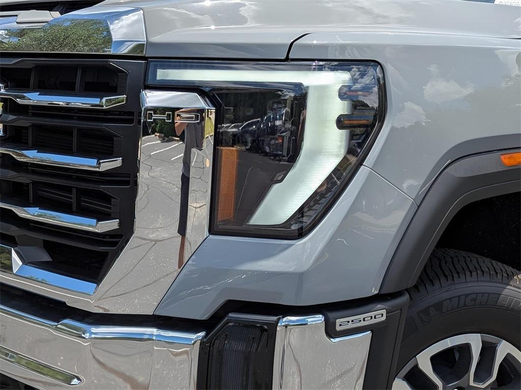 new 2025 GMC Sierra 2500 car, priced at $67,625