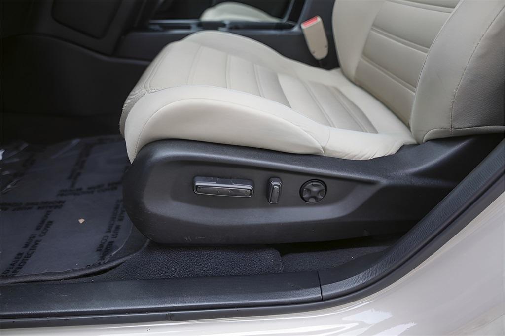 used 2018 Honda CR-V car, priced at $20,995