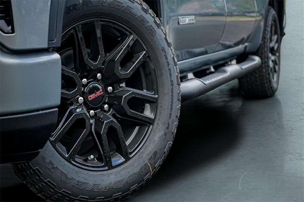 new 2026 GMC Sierra 1500 car, priced at $45,400