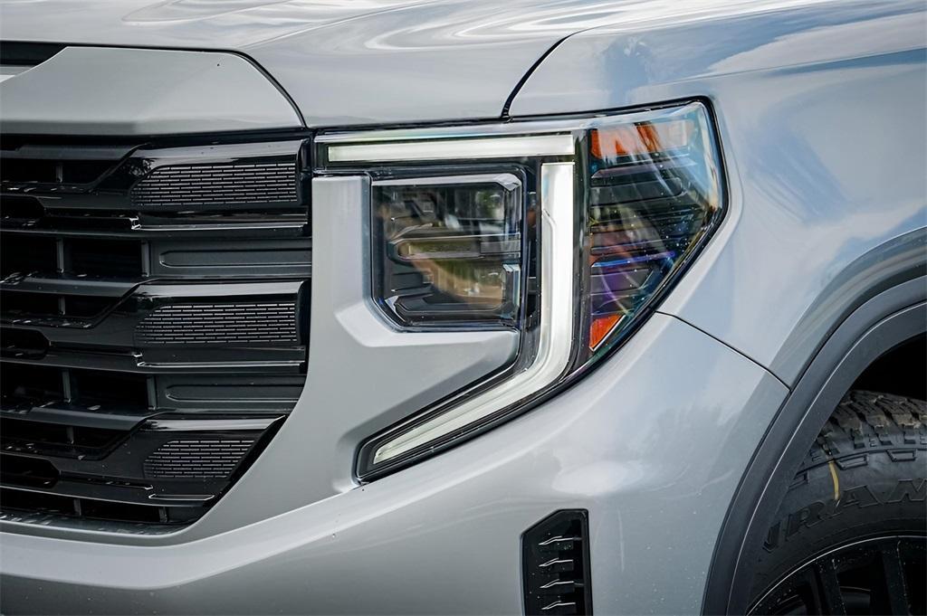new 2026 GMC Sierra 1500 car, priced at $45,400