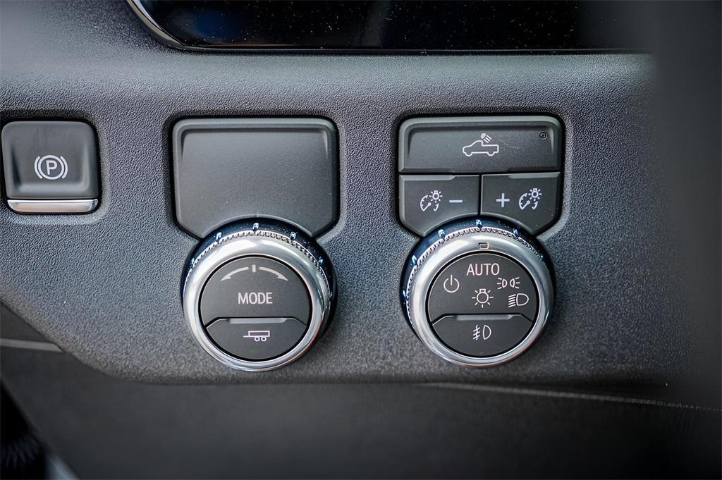 new 2026 GMC Sierra 1500 car, priced at $45,400