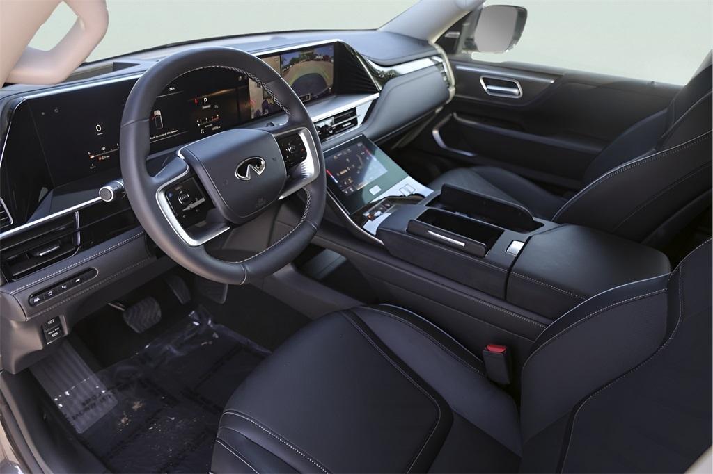 used 2025 INFINITI QX80 car, priced at $78,782