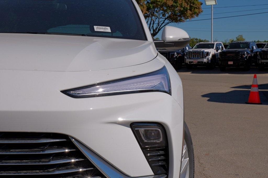 new 2026 Buick Envista car, priced at $26,585